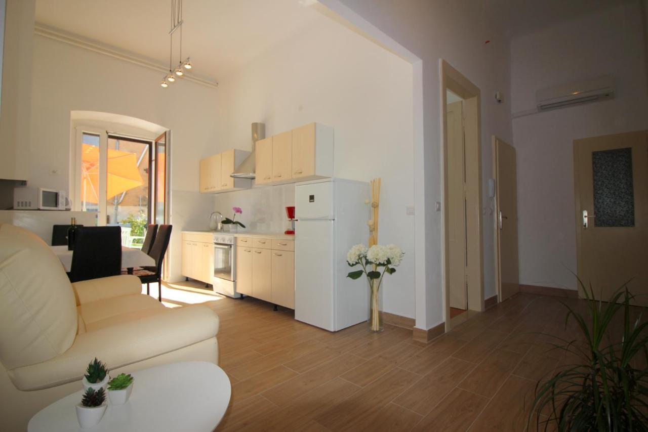 Old Appartement
